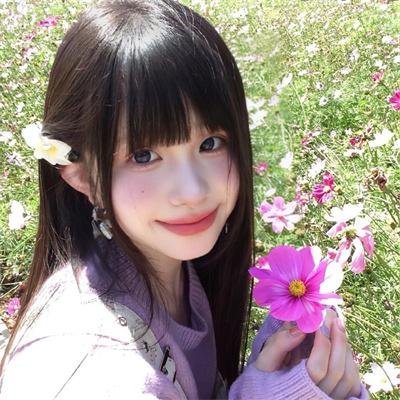 漂亮男孩直播中